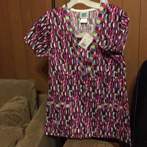 WS Gear scrub top multi colors. XS NEW tags